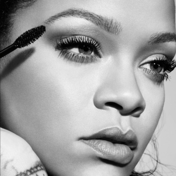 NWT FULL SIZED FRONTAL MASCARA CUZ I’M BLACK FENTY BEAUTY MASCARA UNTOUCHED - Picture 5 of 6